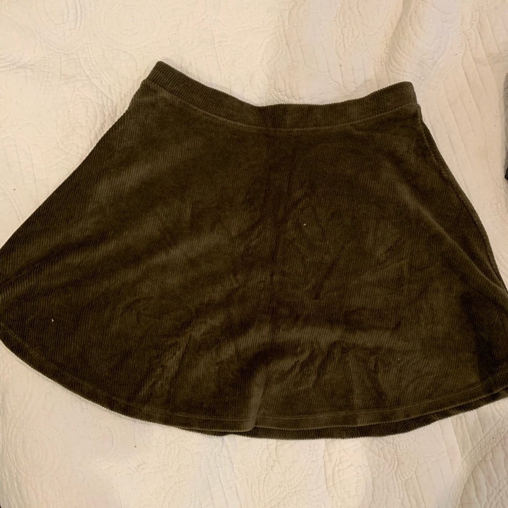 Green skater skirt